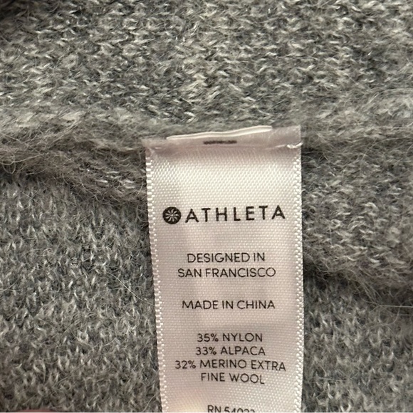 Athleta Undercover Camo Pullover Sweater Grey Wool Blend Alpaca Small - Picture 4 of 4